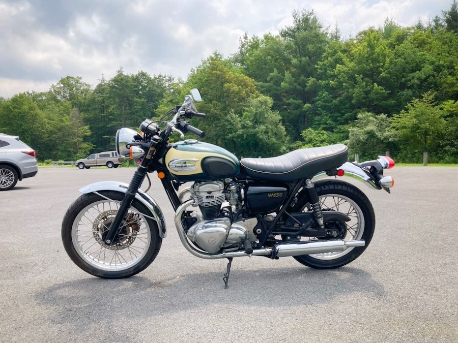 2001 Kawasaki W650 parked near Coyler Lake.