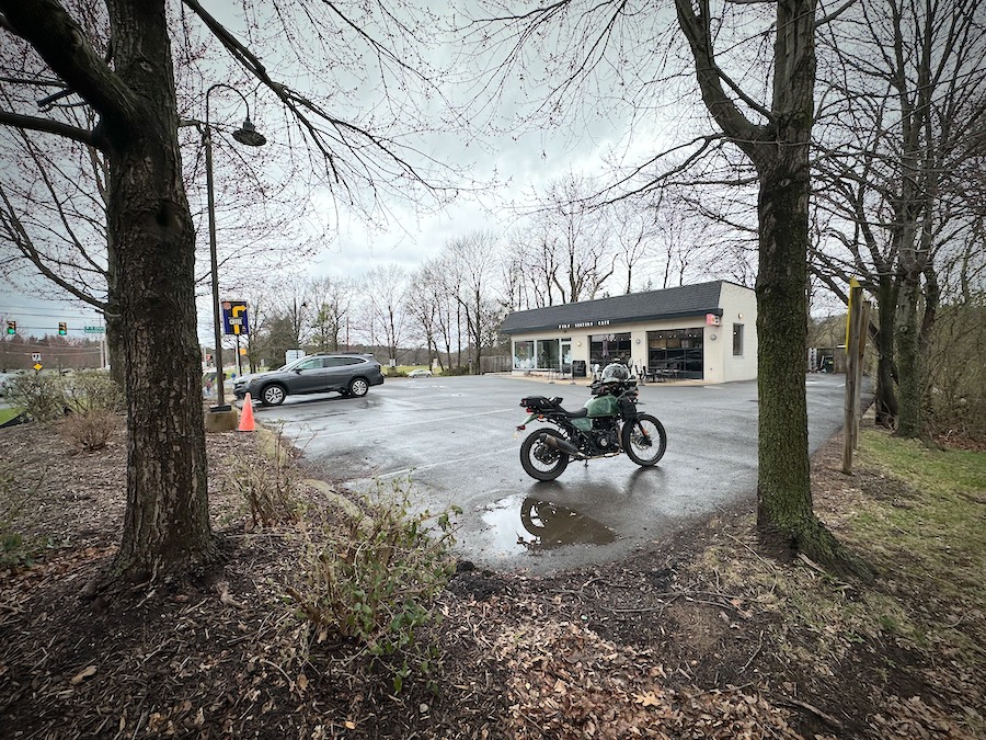 Royal Enfield Himalayan parked at the Pump Station Cafe.